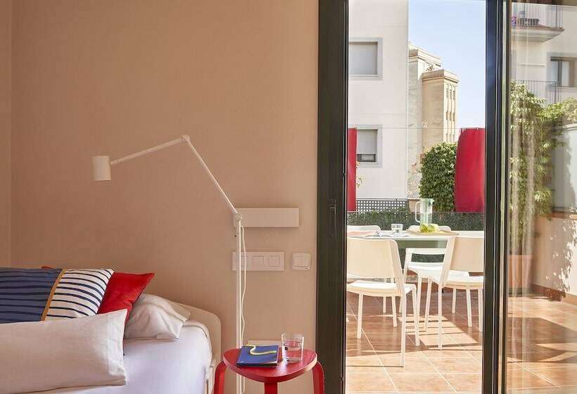 Lugaris Rambla Apartments