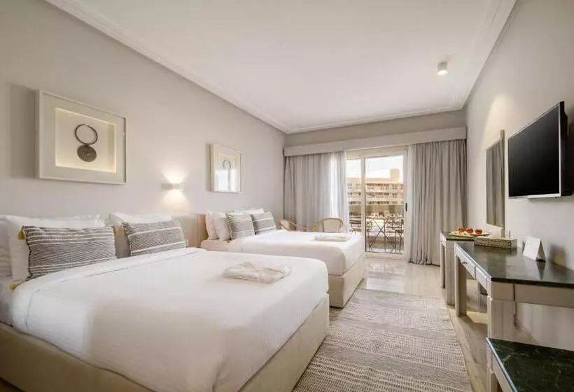 استراحتگاه Sindbad Club