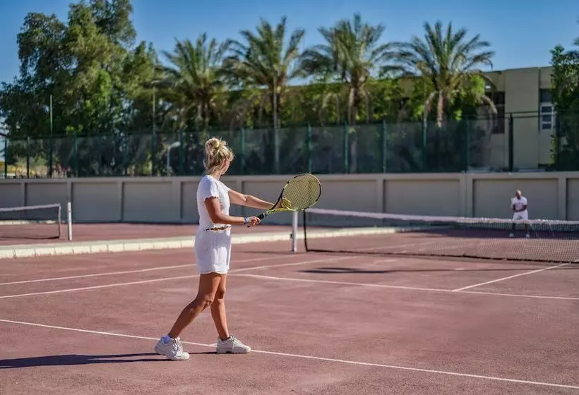 استراحتگاه Sindbad Club