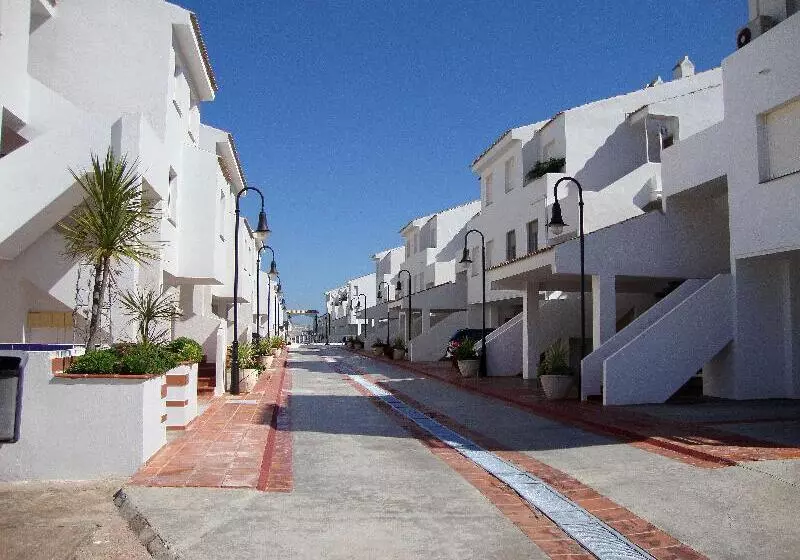 Apartamentos Poblado Marinero 3000