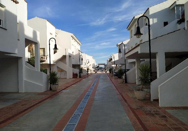 Apartamentos Poblado Marinero 3000