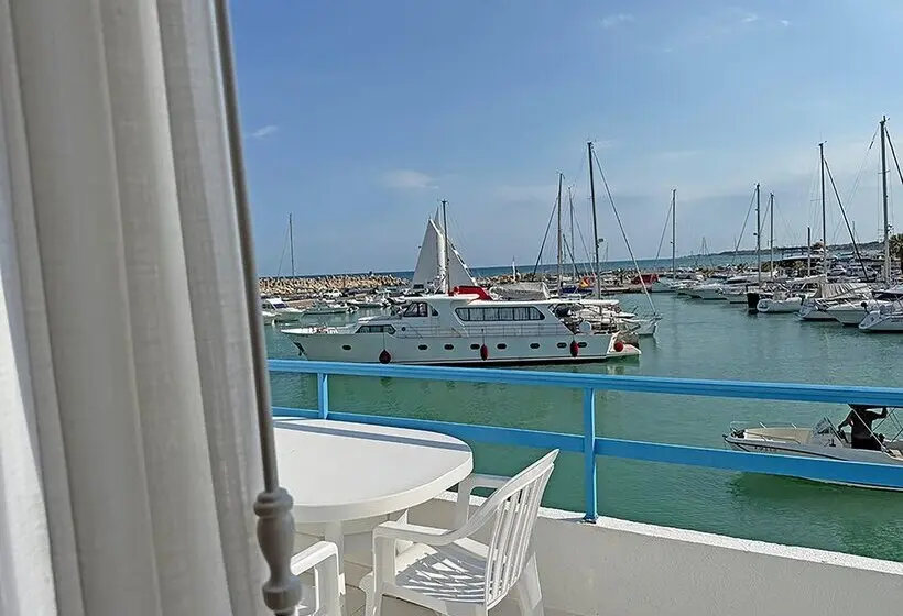 Apartamentos Poblado Marinero 3000