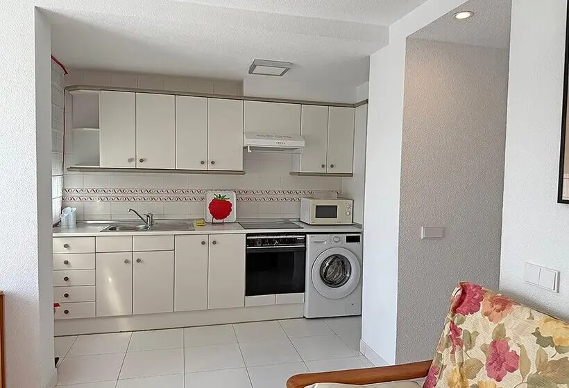 Apartamentos Poblado Marinero 3000