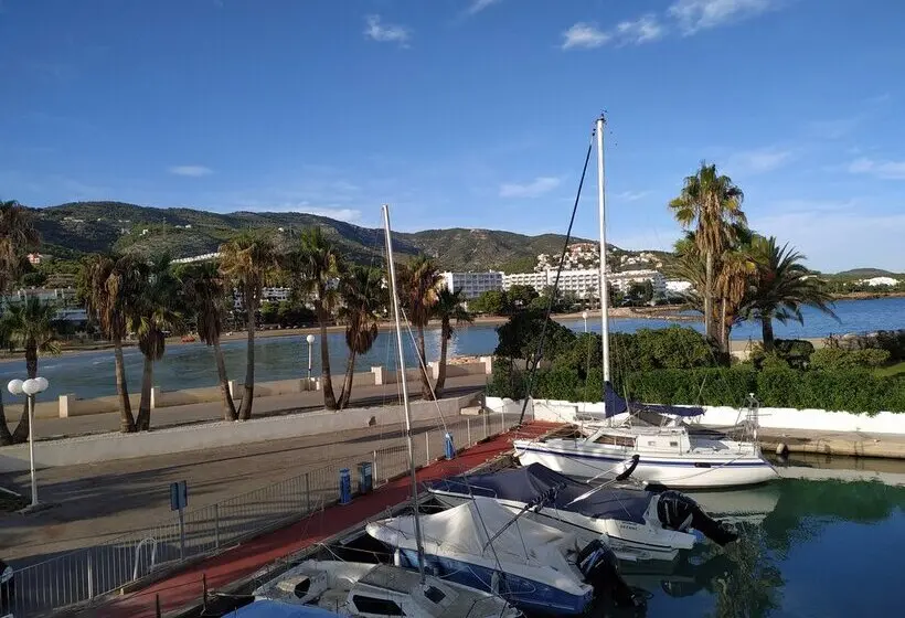 Apartamentos Poblado Marinero 3000