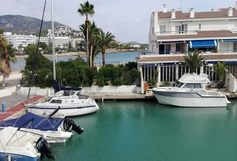 Apartamentos Poblado Marinero 3000