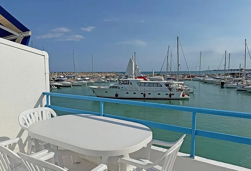 Apartamentos Poblado Marinero 3000