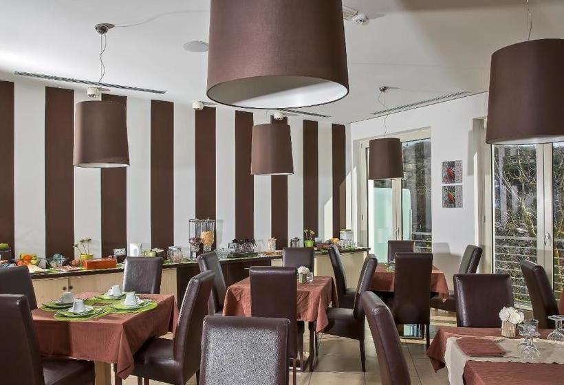 مبيت وإفطار De Maria House