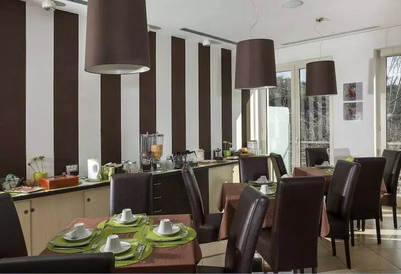 住宿加早餐 De Maria House