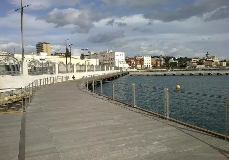 تختخواب و صبحانه Sardinia Domus