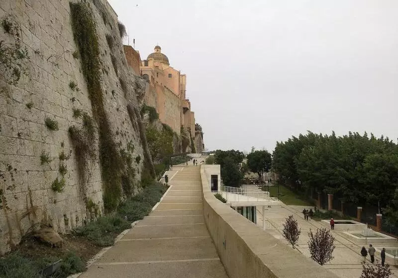 تختخواب و صبحانه Sardinia Domus