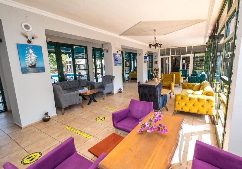 Bodrum Skylife Hotel   All Inclusive