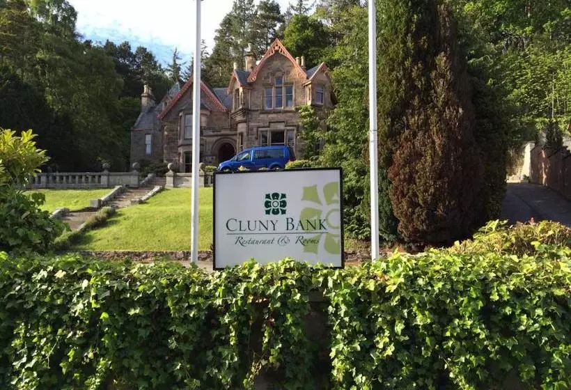 Отель Cluny Bank