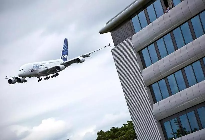 בית מלון כפרי Aviator