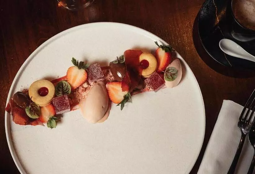 בית מלון כפרי Aviator