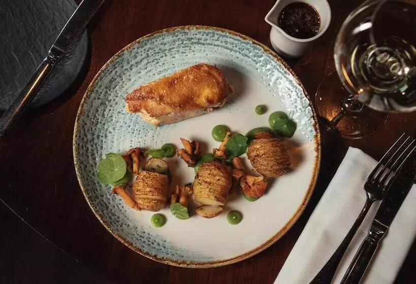 בית מלון כפרי Aviator