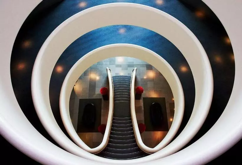 בית מלון כפרי Aviator