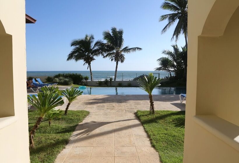 هتل Barefoot Beach Pad