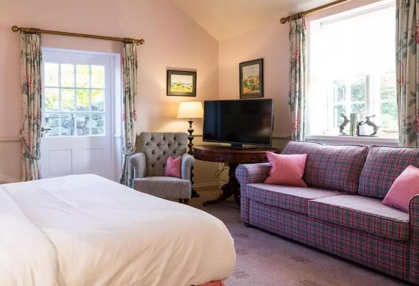 בית מלון כפרי Cavendish