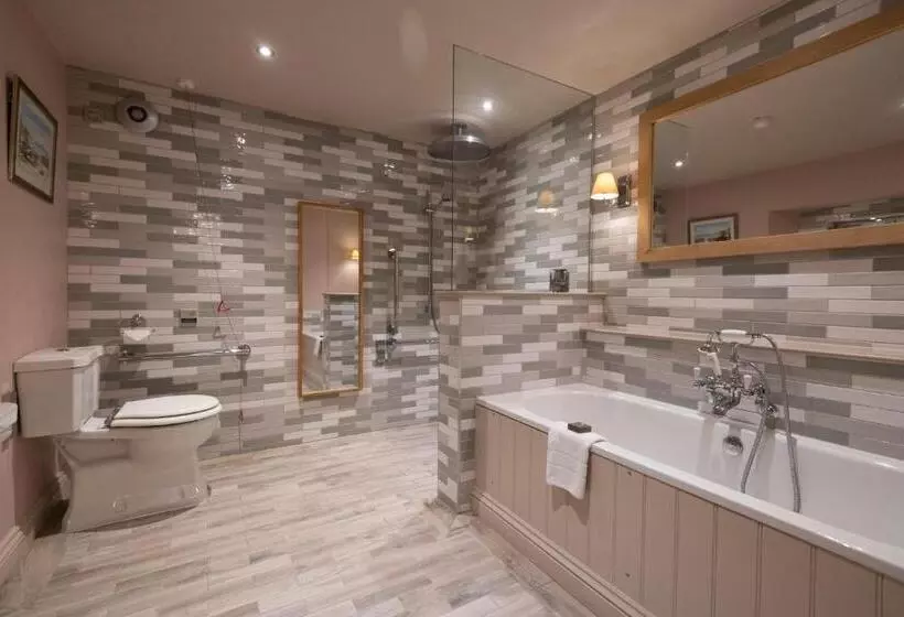 בית מלון כפרי Cavendish