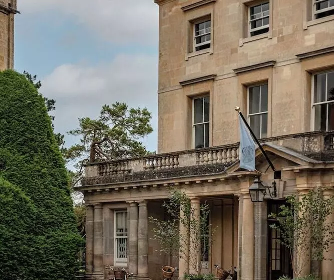 ホテル Cowley Manor Experimental