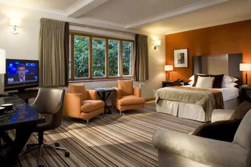 Отель De Vere Venues Branksome Place