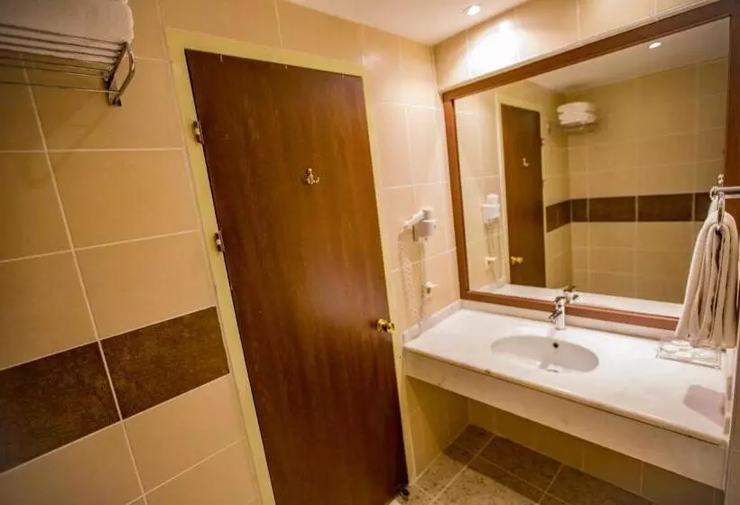 Отель Dedeman Palandoken Resort