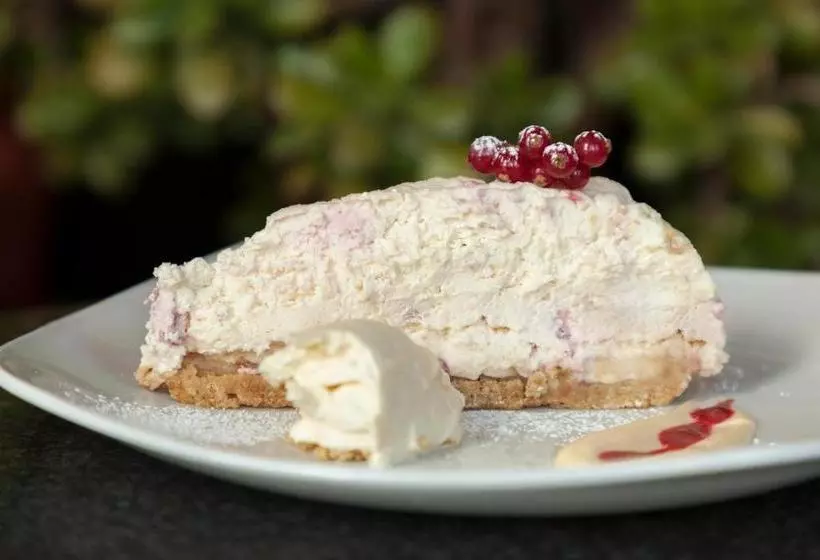 هتل Devonshire Park