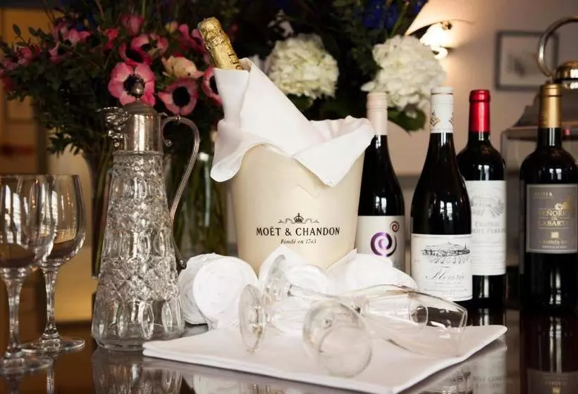 هتل Devonshire Park