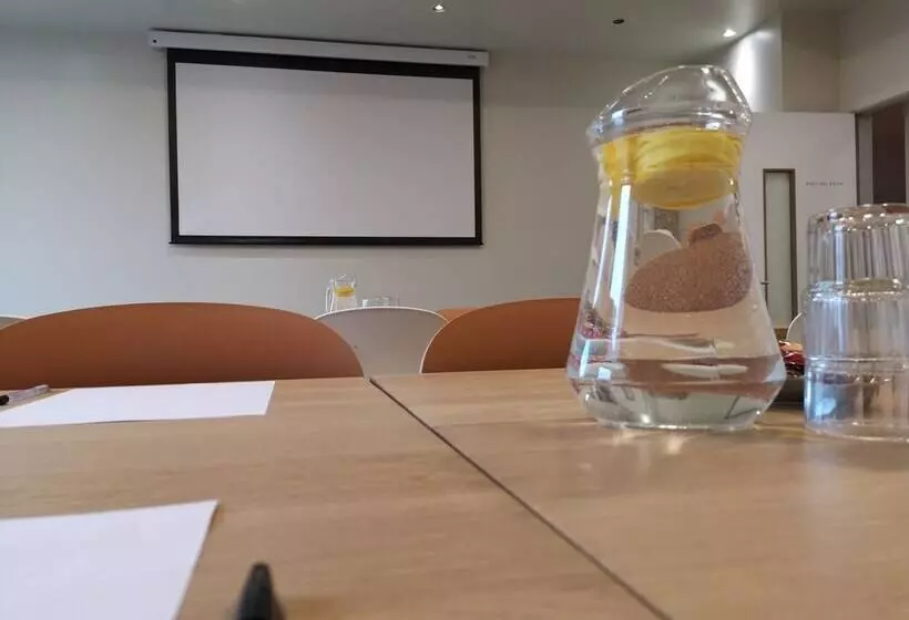 호텔 Edinburgh Central Accommodation