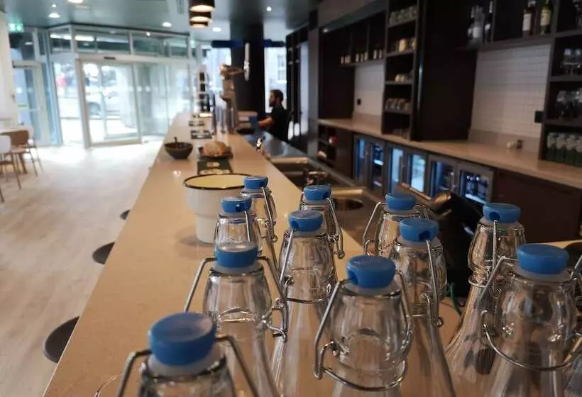 호텔 Edinburgh Central Accommodation