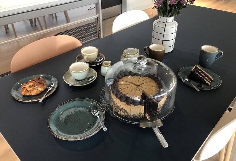 בית מלון כפרי Edinburgh Central Accommodation