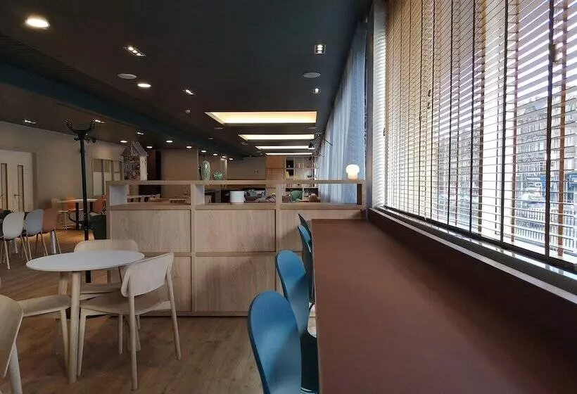 호텔 Edinburgh Central Accommodation