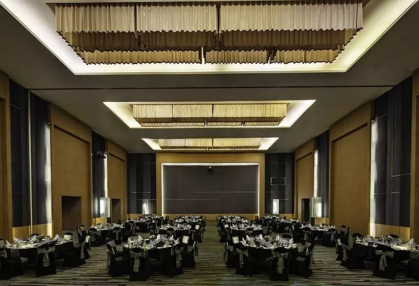 ホテル Holiday Inn Pattaya, An Ihg