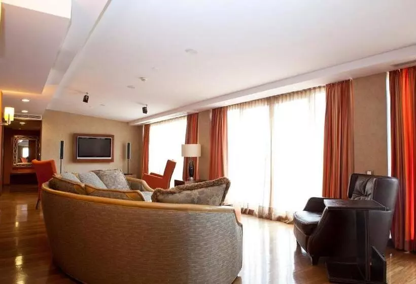 Hotel Holiday Inn Sisli, An Ihg