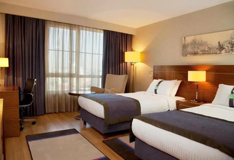 Hotel Holiday Inn Sisli, An Ihg