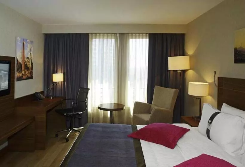 Hotel Holiday Inn Sisli, An Ihg