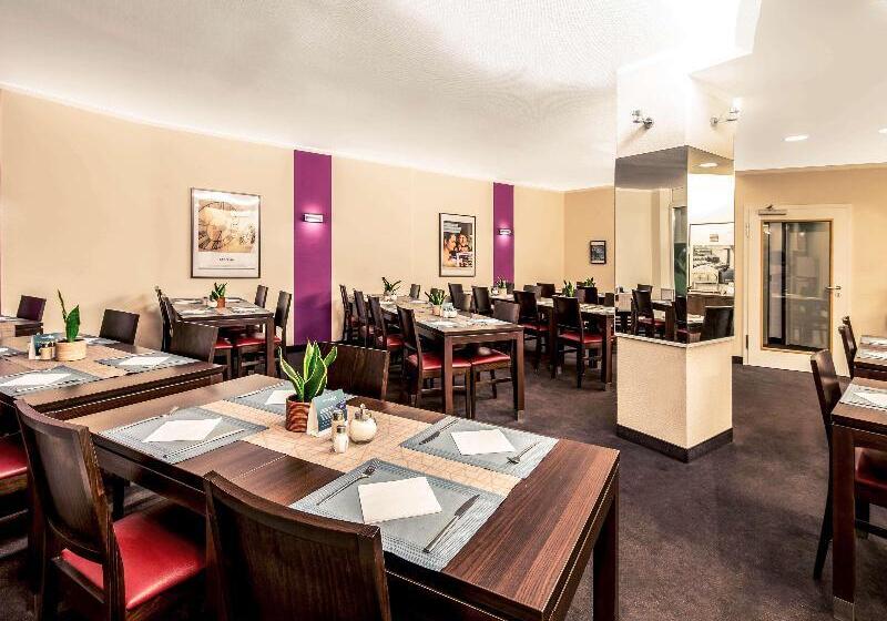 Отель Mercure Frankfurt City Messe