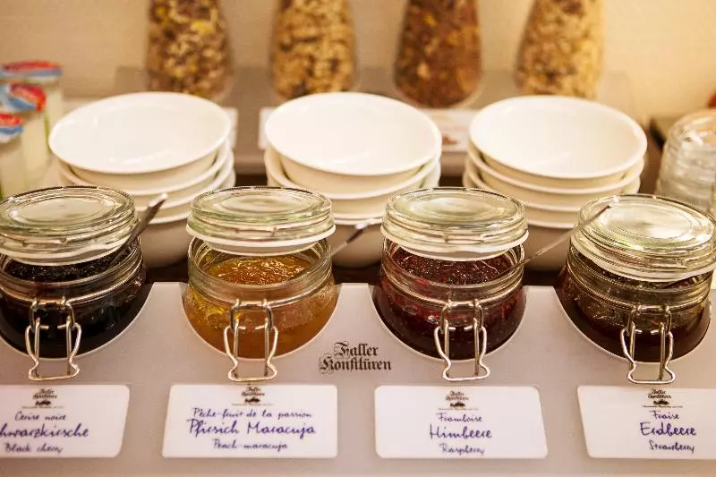 Отель Mercure Frankfurt City Messe