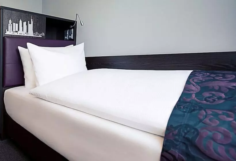Отель Mercure Frankfurt City Messe