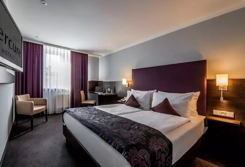 Отель Mercure Frankfurt City Messe