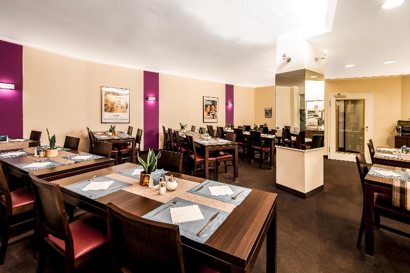 Отель Mercure Frankfurt City Messe