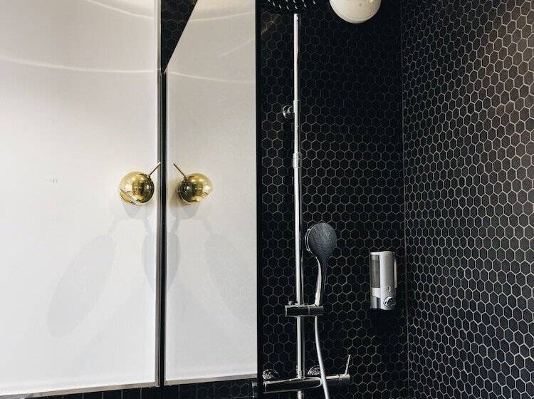 בית מלון כפרי San Carlu Citadelle Ajaccio