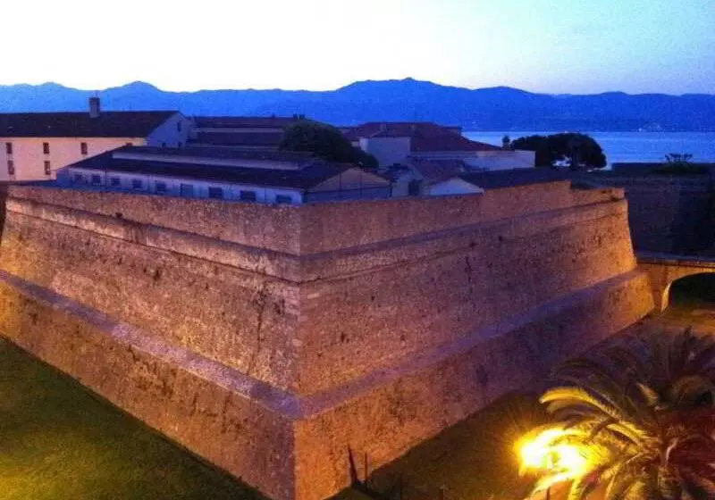 فندق San Carlu Citadelle Ajaccio