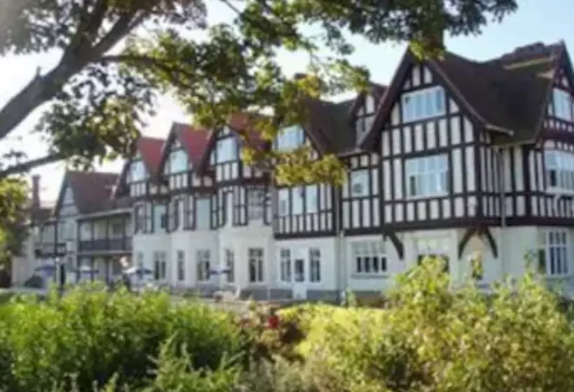 Отель Sea Marge