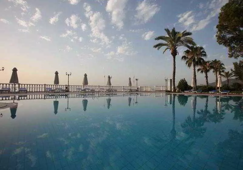 Balmy Beach Resort Kemer