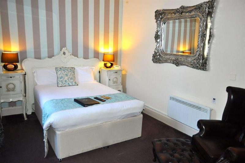 호텔 The Angel Inn