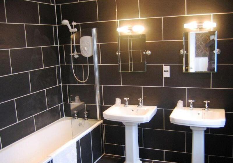 호텔 The Angel Inn