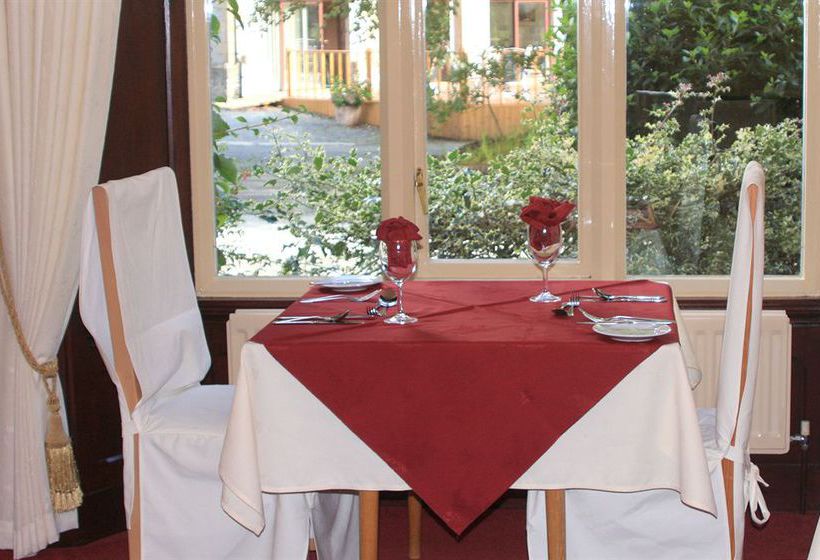 فندق Underwood House