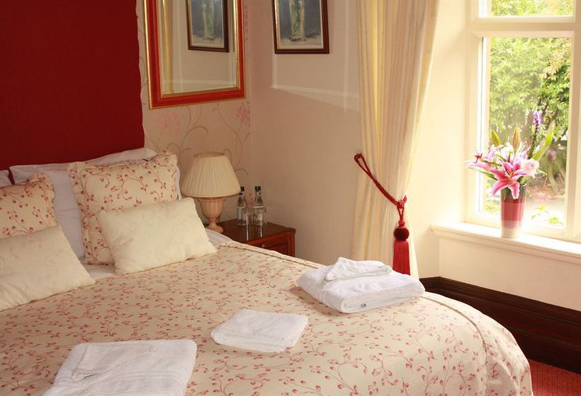 فندق Underwood House