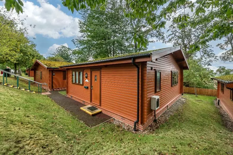 Отель Wychnor Park Country Club